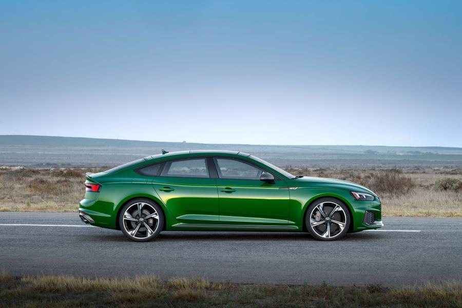 Audi RS5 Sportback 2018 года  (NA) (фото 21 из 40)